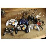 *6* Game Cube Controllers