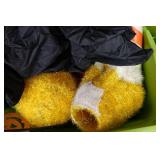 Assorted Holiday Décor