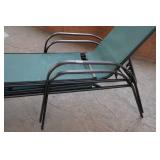 *2* Patio Lounge Chairs