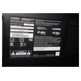 Vizio 48" Flat Sceen TV - Model D48-D0