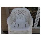 *10* White Plastic Patio Chairs