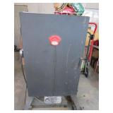 OUTDOOR GAS SMOKER