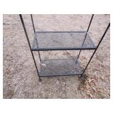 INDOOR/OUTDOOR ROD IRON ITEM LOT