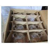 VINTAGE GLASSWARE LOT