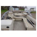 2008 Weeres 240 SE Sportsman Deluxe 24’ pontoon