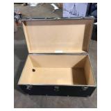 Seward Trunk Seward 31 in. Trunk with Wheels and Lock, Black Customer Returns See Pictures