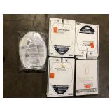 Lot of Toilet Seats  Customer Returns See Pictures