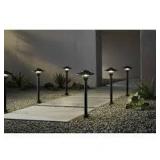 Hampton Bay 552 Lumen Low Voltage Integrated LED Black Outdoor Landscape Path Light Kit (6-Pack)  Customer Returns See Pictures