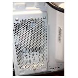 Hamilton Beach 900W Red Countertop Microwave Oven