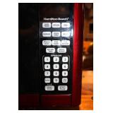 Hamilton Beach 900W Red Countertop Microwave Oven