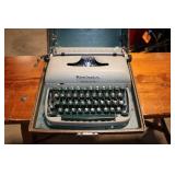 Vintage Remington Travel-Riter Typewriter with Case