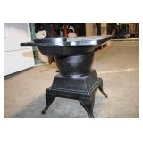 Vintage Cast Iron Wood Burning Stove with 4 Burners