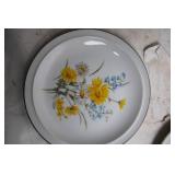 Set of 6 Vintage Marsh Marigold Porcelain China Plates