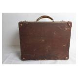 Vintage Portable Gramophone Turntable in Wooden Case