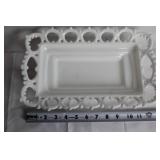 Collection of 5 Decorative Milk Glass and Pyrex Dishes