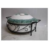 Ceramic Casserole Dish with Heart Design Metal Stand