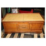 Vintage Cedar Hope Chest with Cushioned Top and Maritime Detailing