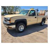 2005 Chevy k2500 Silverado 4x4