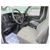 2017 Chevy Express 3500 Box Truck w/ Lift Gate