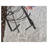 Iron Garden Obelisk Trelis Set