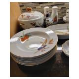 Royal Worcester Evesham Chinaware Service ~ 20 pieces