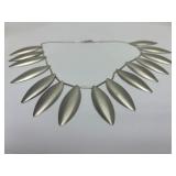 Elegant Sterling Silver Necklace w/Leaf Design