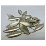 Elegant Sterling Silver Necklace w/Leaf Design