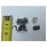 Sterling Silver Cat Brooch w/Matching Earring Set