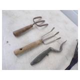 Garden Tool Lot