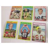 Assorted 1972 Topps Football Cards...