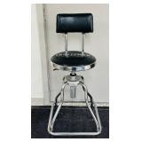 Craftsman Adjustable Hydraulic Seat Stool