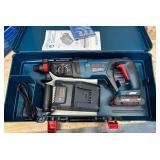 BOSCH 18V EC Brushless SDS-plus® Bulldog™ 1 In. Rotary Hammer Kit with (1) CORE18V® 4 Ah Advanced Power Battery