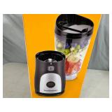 New Toastmaster Personal Size Blender