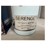 New Serengeti Vacuum Insulated Stainless Steel Water Bottle - Pomeranian