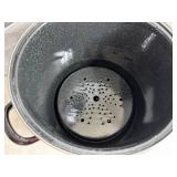 New Granite Ware 15 Quart Steamer Pot with Lid