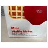 New Rise / Dash Mini Waffle Maker
