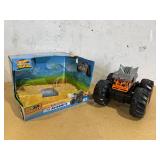 New Bright (1:10) Hot Wheels Rhinomite Battery Radio Control Monster Truck with Vapor