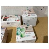 LOT OF 5 Tommee Tippee Bottles