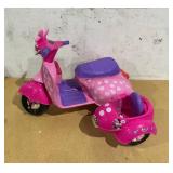 6V Disney Minnie Mouse Happy Helpers Scooter with Sidecar Ride-On Toy by Kid Trax, 1 mph