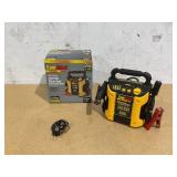 EverStart Maxx 1000 Peak Amp Jump Starter with 120 PSI Compressor, Pivoting LED Light, 3X USB Ports