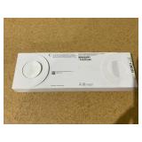 Apple Watch SE (2nd Gen) GPS 40mm Smartwatch with Starlight Aluminum Case MXEF3LL/A