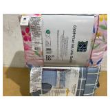 LOT OF 2 Miscellaenous Comforter Sets Full and Queen