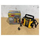 EverStart Maxx 1000 Peak Amp Jump Starter with 120 PSI Compressor, Pivoting LED Light, 3X USB Ports