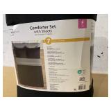 7PCS Full Size Mainstays Reversible Bed in a Bag Comforter Set with Sheets