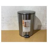 Better Homes & Gardens 10.5 Gallon Trash Can