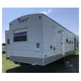 2005 Woodland Timber Ridge Park Model