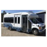 2006 Ford E450 Handicap-Accessible Bus