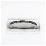 Bangkok Ratnaraj Jewelers Green Tourmaline Sterling Silver Band. Size 7 - 7.25.