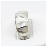 Mother Of Pearl Inlay Sterling Silver Ring. Size 9 - 9.25.