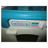 LITTLE TIKES COUNTRY KITCHEN